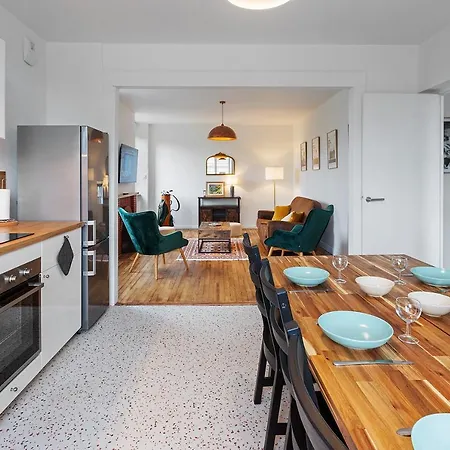 Appartement Loft British Au Pied Du Mont ! à Pontorson Extérieur photo