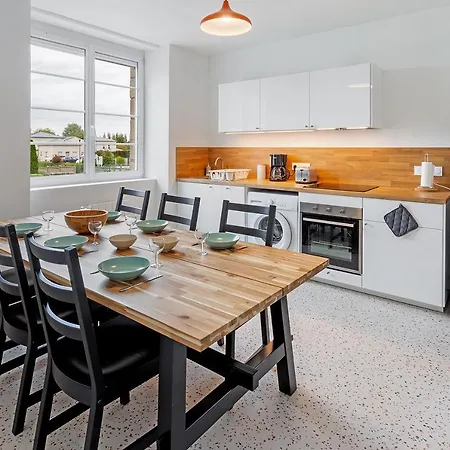 Appartement Loft British Au Pied Du Mont ! à Pontorson Extérieur photo